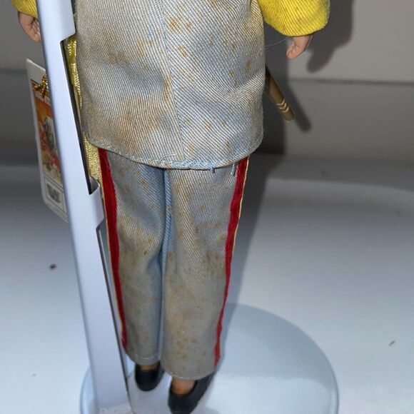 Vintage 1989 World Doll Gone With The Wind Ashley Wilkes doll on stand - Picture 6 of 8